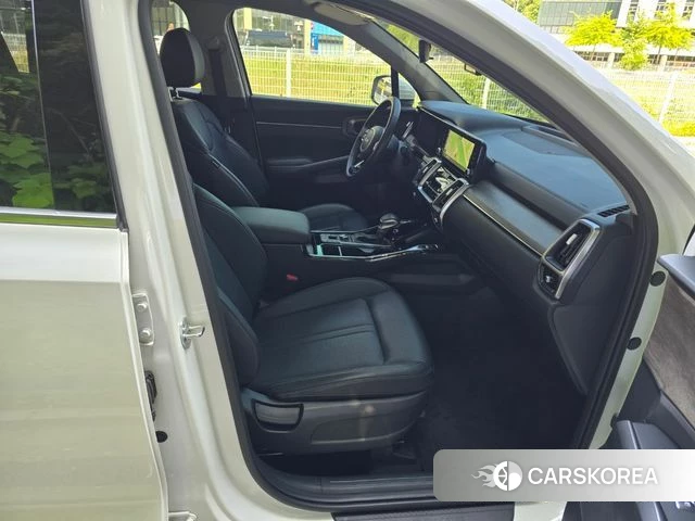 Kia Sorento 4th Generation 2023 Белый из Кореи, фото 3