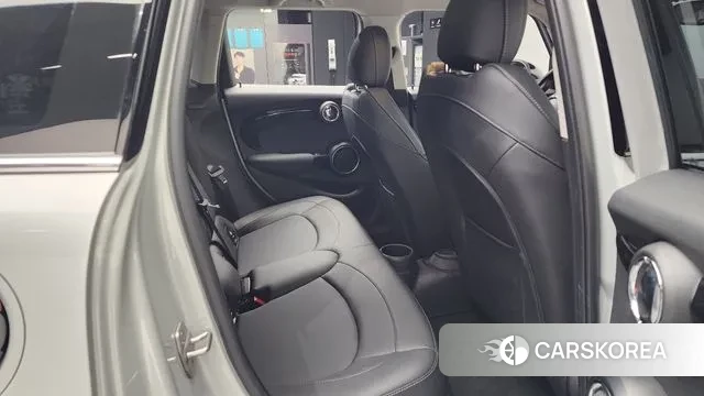 Mini Cooper S 2019 Серебряный из Кореи, фото 3