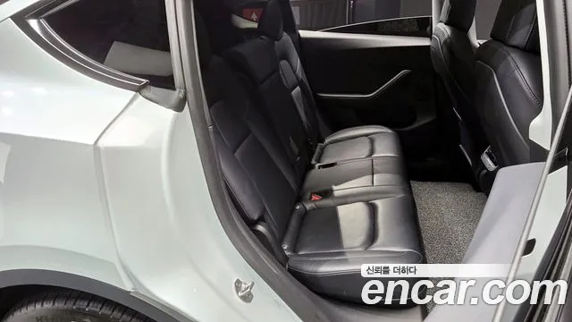 Tesla Model Y 2021 Белый из Кореи, фото 3