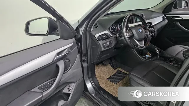 BMW X1 (F48) 2019 Серый из Кореи, фото 3