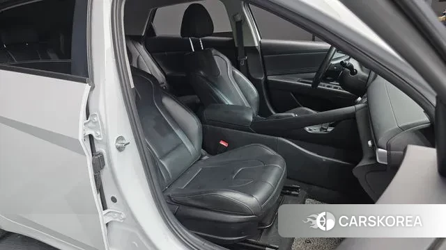 Hyundai Avante (CN7) 2022 Белый из Кореи, фото 3