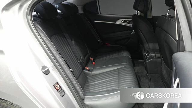 Genesis G70 2019 Серебряный из Кореи, фото 3