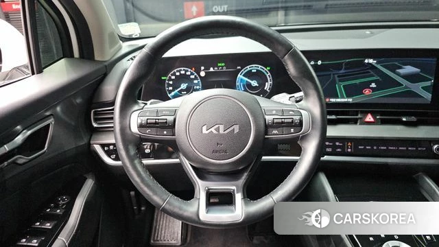 Kia Sportage 5th Generation Hybrid 2023 Белый из Кореи, фото 3