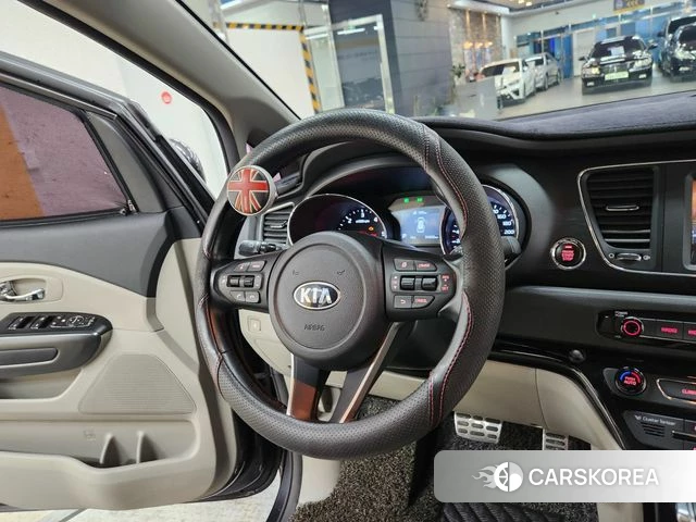 Kia The New Carnival 2018 Серый из Кореи, фото 3