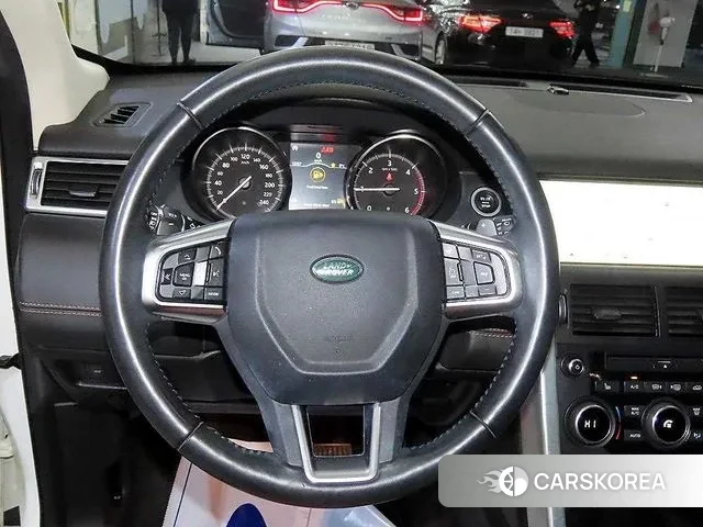 Land Rover Discovery Sports 2018 Белый из Кореи, фото 3
