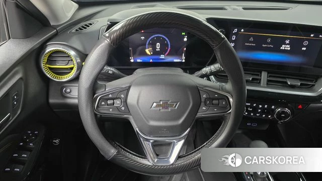 Chevrolet (GM Daewoo) Trax Crossover 2023 Черный из Кореи, фото 3