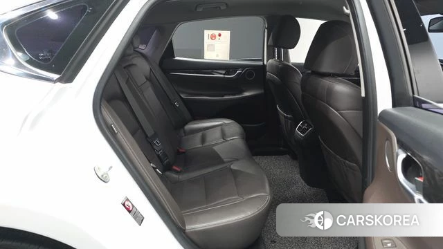 Hyundai Grandeur IG 2018 Белый из Кореи, фото 3