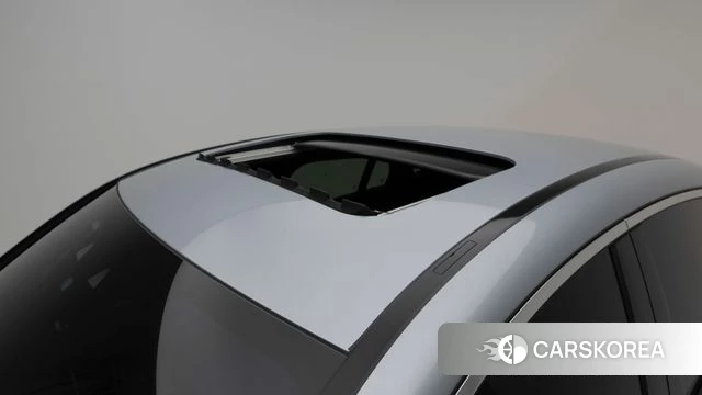 Mercedes-Benz GLC-Class X253 2022 Серебряный из Кореи, фото 3