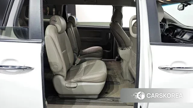Kia The New Carnival 2019 Белый из Кореи, фото 3