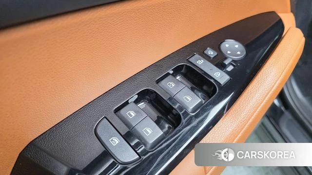 Kia Sportage 5th Generation 2024 Белый из Кореи, фото 3