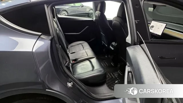 Tesla Model Y 2021 Серый из Кореи, фото 3