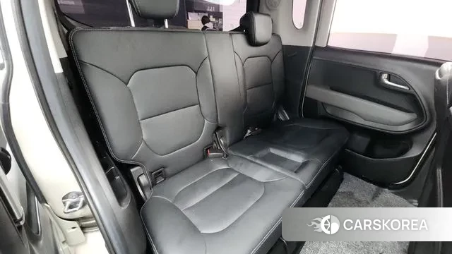 Kia The New Kia Ray EV 2024 Жемчужный цвет из Кореи, фото 3