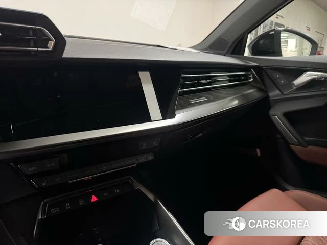 Audi A3 id 4297353 из Китая 3