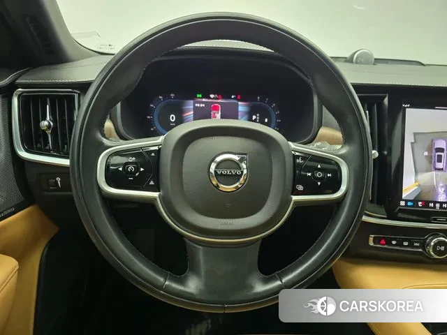 Volvo V90 Cross-Country 2021 Белый из Кореи, фото 3