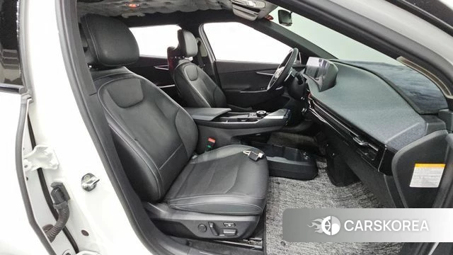 Kia EV6 2022 Белый из Кореи, фото 3