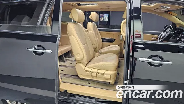 Kia The New Carnival 2019 Черный из Кореи, фото 3