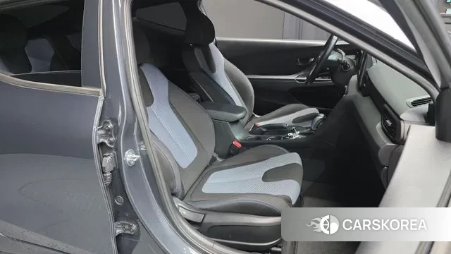 Hyundai Veloster (JS) 2018 Серый из Кореи, фото 3