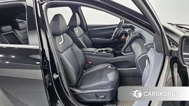 Hyundai Tucson Hybrid (NX4) 2021 Черный из Кореи, фото 3