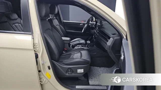 Ssangyong The New Rexton Sport 2024 Жемчужный цвет из Кореи, фото 3
