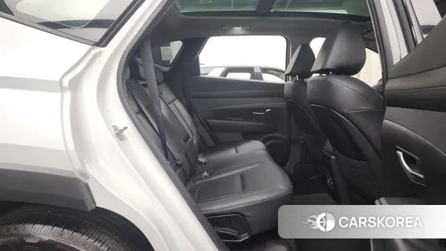 Hyundai The New Tucson (NX4) 2024 Белый из Кореи, фото 3