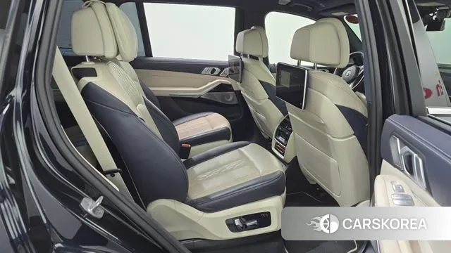 BMW X7 (G07) 2019 Черный из Кореи, фото 3