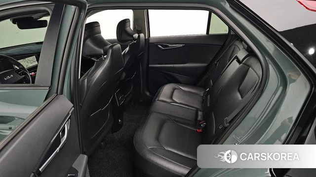 Kia Di Ol Nu Niro 2022 Темно-зеленый из Кореи, фото 3