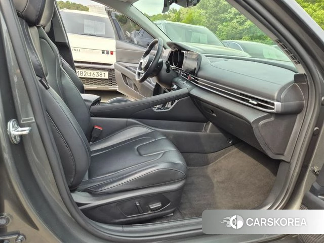 Hyundai Avante (CN7) 2022 Серый из Кореи, фото 3