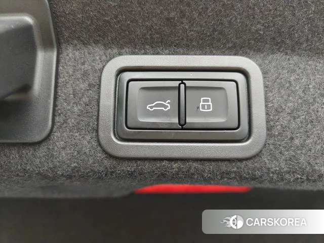 Audi A6L 2024 Черный из Китая, фото 3