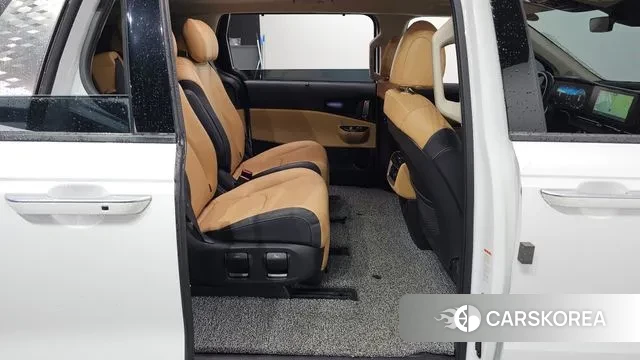 Kia Carnival 4th generation 2023 Белый из Кореи, фото 3