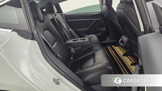 Tesla Model 3 2020 Белый из Кореи, фото 3