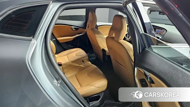 Volvo V40 2018 Серый из Кореи, фото 3