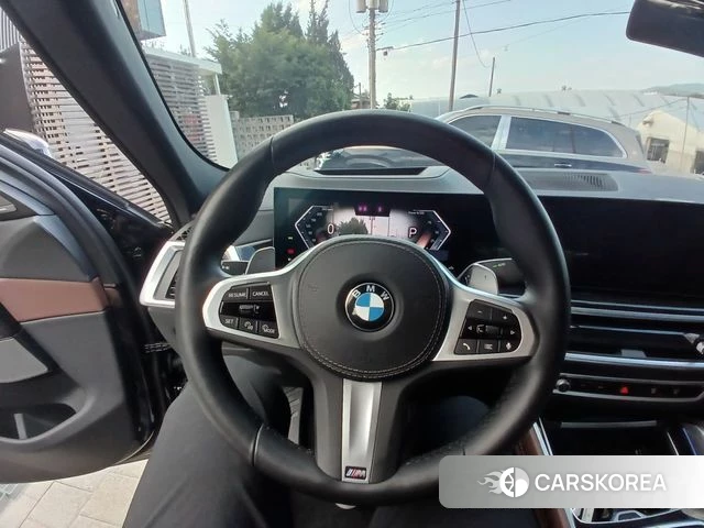 BMW X6 (G06) 2025 Черный из Кореи, фото 3