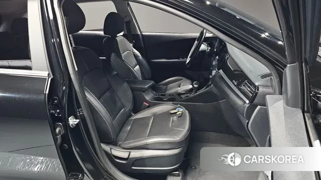 Kia The New Niro 2021 Черный из Кореи, фото 3