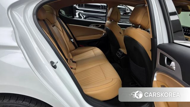 Genesis The New G70 2022 Белый из Кореи, фото 3