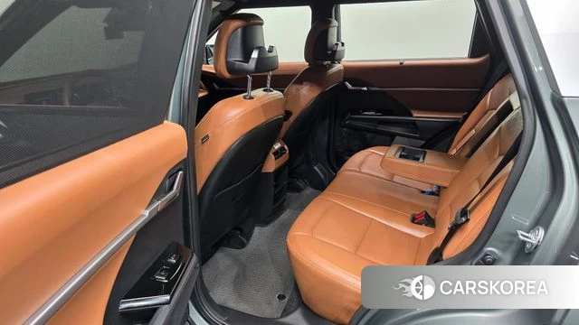 Ssangyong The New Torres 2024 Темно-зеленый из Кореи, фото 3