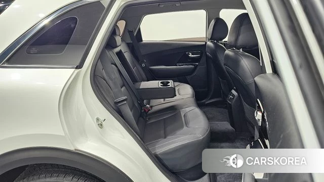 Kia Niro EV 2021 Белый из Кореи, фото 3