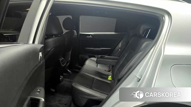 Kia Sportage The Bold 2021 Серебряный из Кореи, фото 3