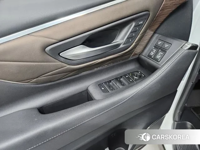 Toyota Alphard 4th Generation 2023 Белый из Кореи, фото 3