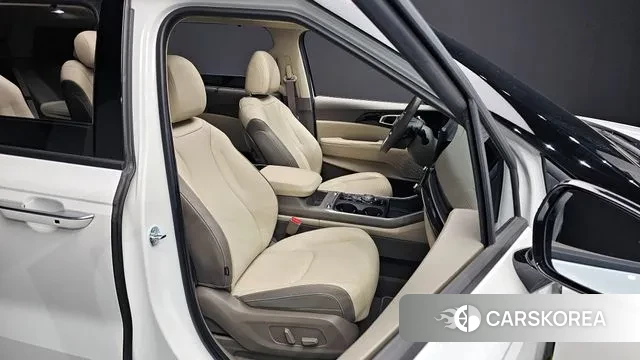 Kia The New Carnival 4th Generation 2025 Белый из Кореи, фото 3