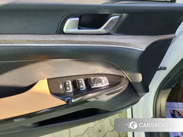 Kia K5 Hybrid 3rd Generation 2022 Белый из Кореи, фото 3