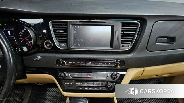 Kia All New Carnival 2018 Белый из Кореи, фото 3