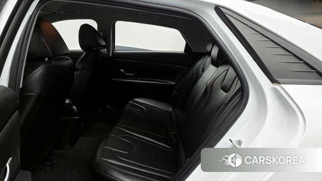 Hyundai Avante (CN7) 2022 Белый из Кореи, фото 3