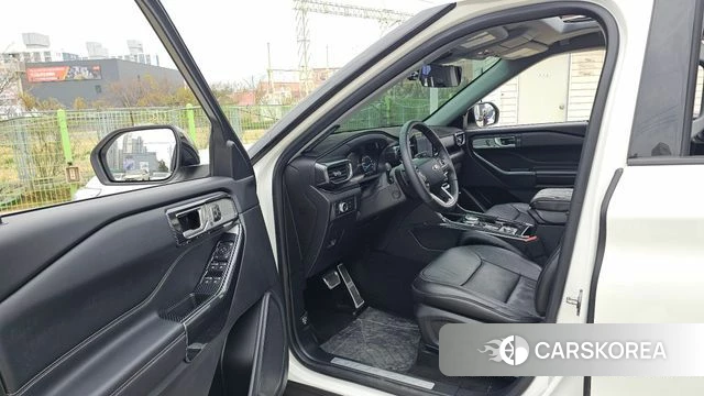 Ford Explorer 6th Generation 2020 Белый из Кореи, фото 3