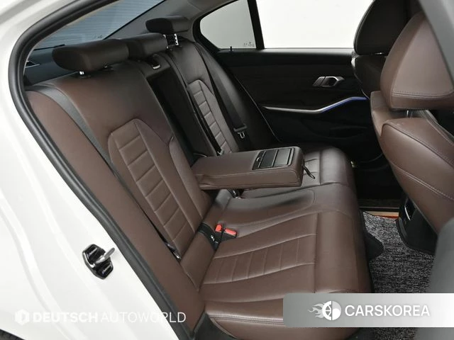 BMW 3 Series (G20) 2022 Белый из Кореи, фото 3