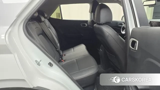 Hyundai Venue 2022 Белый из Кореи, фото 3