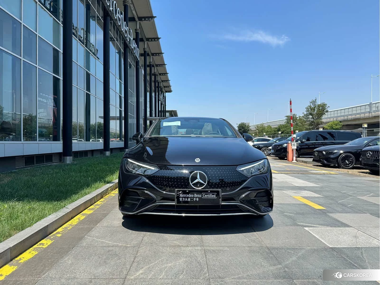 Mercedes-Benz EQE 2024 Черный из Китая, фото 3
