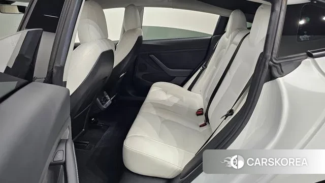 Tesla Model 3 2022 Белый из Кореи, фото 3
