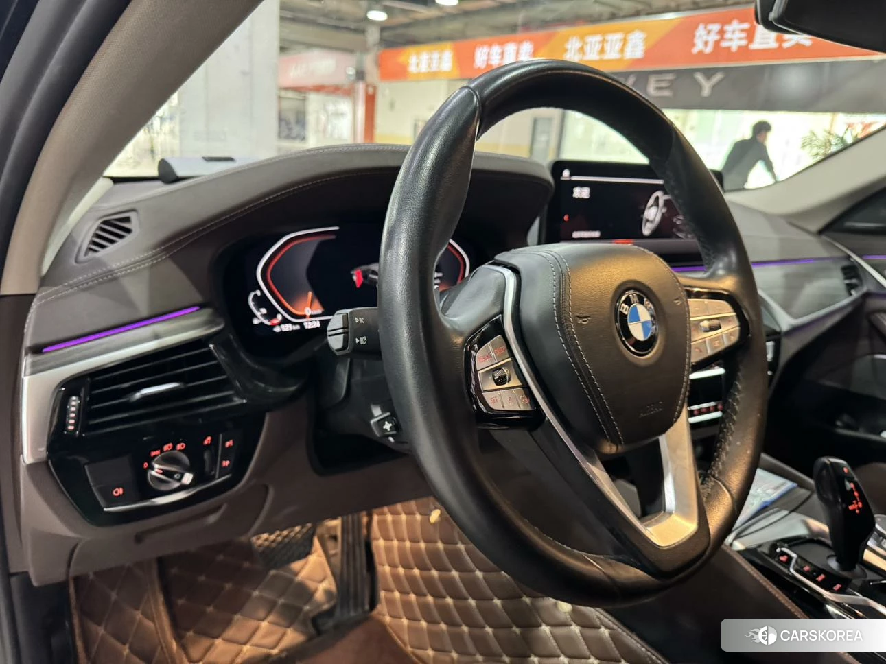 BMW 5 series 2021 Черный из Китая, фото 3