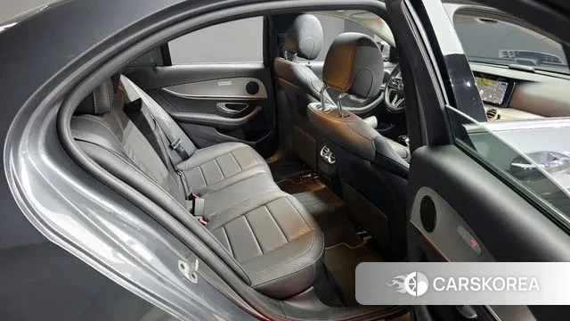 Mercedes-Benz E-Class W213 2019 Серый из Кореи, фото 3