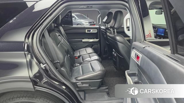 Ford Explorer 6th Generation 2020 Черный из Кореи, фото 3